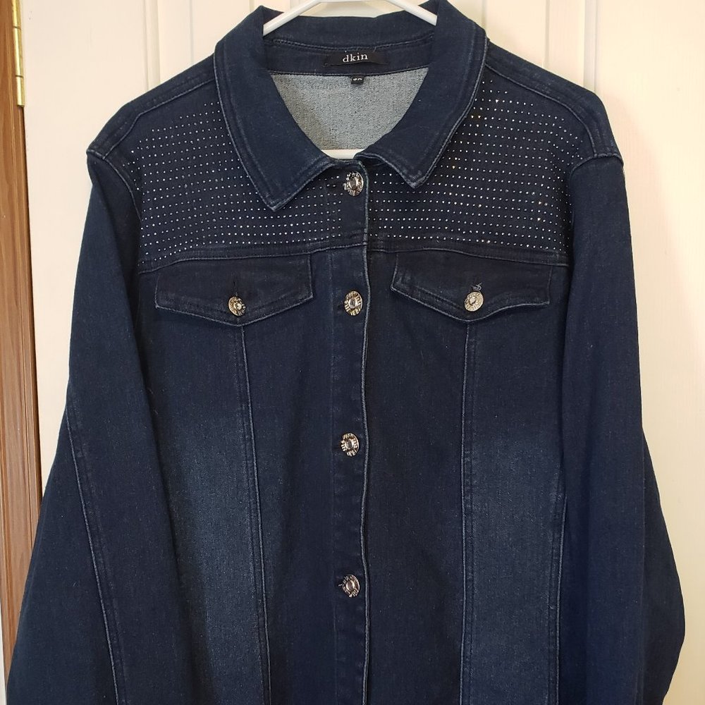 dkin Women's Plus Size Denim Style Button Up shirt - 3X